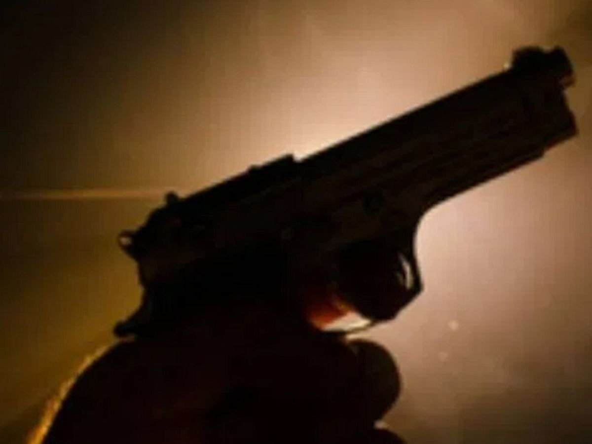 रुड़की में हर्ष फायरिंग से 9 साल के बच्चे की मौत, मातम में बदलीं शादी की खुशियां। रुड़की में हर्ष फायरिंग से 9 साल के बच्चे की मौत, मातम में बदलीं शादी की खुशियां।