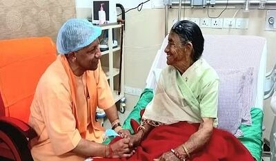 मां की तबीयत को लेकर चिंतित सीएम योगी, जौलीग्रांट हॉस्पिटल में करेंगे विशेष मुलाकात।