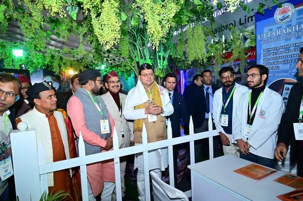 मुख्यमंत्री पुष्कर सिंह धामी ने 10वीं विश्व आयुर्वेद कांग्रेस में किया प्रतिभाग, कहा आयुर्वेद को मिली वैश्विक पहचान। मुख्यमंत्री पुष्कर सिंह धामी ने 10वीं विश्व आयुर्वेद कांग्रेस में किया प्रतिभाग, कहा आयुर्वेद को मिली वैश्विक पहचान।