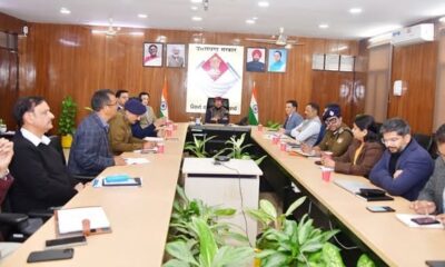 मुख्य सचिव राधा रतूड़ी ने मसूरी में पर्यटकों के यात्रा अनुभव को बेहतर बनाने के लिए अधिकारियों दिए निर्देश।
