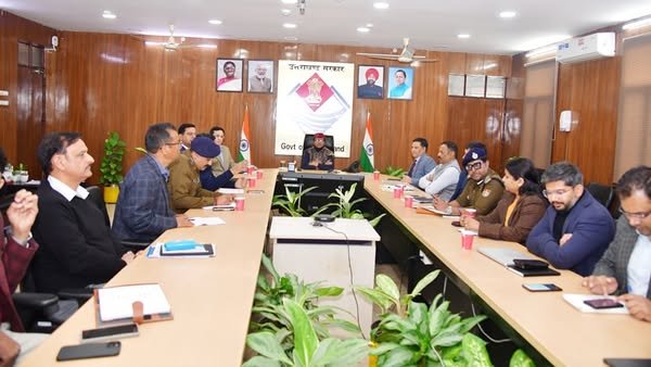 मुख्य सचिव राधा रतूड़ी ने मसूरी में पर्यटकों के यात्रा अनुभव को बेहतर बनाने के लिए अधिकारियों दिए निर्देश। मुख्य सचिव राधा रतूड़ी ने मसूरी में पर्यटकों के यात्रा अनुभव को बेहतर बनाने के लिए अधिकारियों दिए निर्देश।