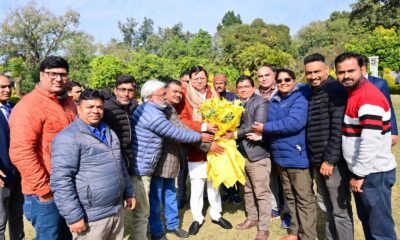 मुख्यमंत्री पुष्कर सिंह धामी से मिली उत्तरांचल प्रेस क्लब की नई कार्यकारिणी, मीडिया की भूमिका पर हुई चर्चा।