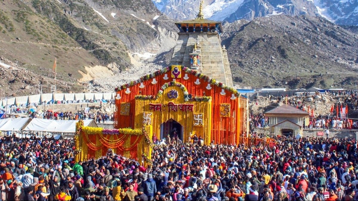 डब्ल्यूआईआई ने हेमकुंड साहिब, केदारनाथ, गंगोत्री और यमुनोत्री में श्रद्धालुओं की धारण क्षमता का अध्ययन किया शुरू। डब्ल्यूआईआई ने हेमकुंड साहिब, केदारनाथ, गंगोत्री और यमुनोत्री में श्रद्धालुओं की धारण क्षमता का अध्ययन किया शुरू।