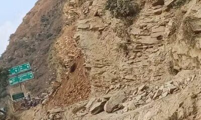 भवाली-अल्मोड़ा राष्ट्रीय राजमार्ग पर फिर दरकी पहाड़ी, वाहनों का आवागमन ठप, यात्री परेशान…