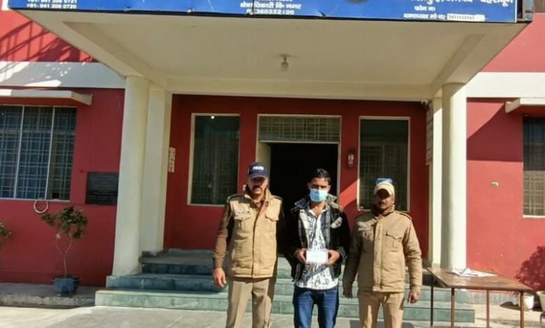 दून पुलिस को मिली बड़ी कामयाबी, नकबजनी की वारदात का किया पर्दाफाश, 6 लाख रुपये की ज्वैलरी बरामद। दून पुलिस को मिली बड़ी कामयाबी, नकबजनी की वारदात का किया पर्दाफाश, 6 लाख रुपये की ज्वैलरी बरामद।