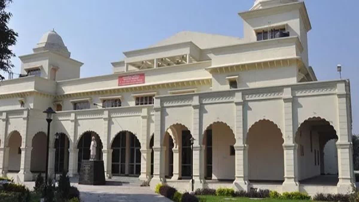 उत्तराखंड में आयुर्वेद शिक्षा को मिलेगी नई दिशा, AIIMS की तर्ज पर स्थापित होगा आयुर्वेद संस्थान…. उत्तराखंड में आयुर्वेद शिक्षा को मिलेगी नई दिशा, AIIMS की तर्ज पर स्थापित होगा आयुर्वेद संस्थान….