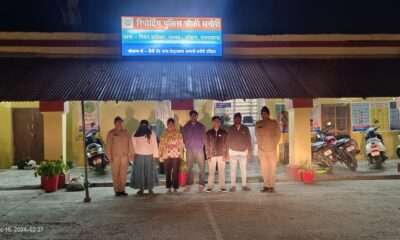 सोशल मीडिया पर फॉलोवर बढ़ाने की चाहत में युवा बना रहे अश्लील और जानलेवा कंटेंट, पुलिस ने सिखाया मर्यादा का पाठ।