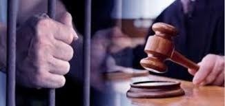 15 हजार की रिश्वत मामले में मुख्य शिक्षा अधिकारी को लगा 25 हजार का जुर्माना, 3 साल की सजा।