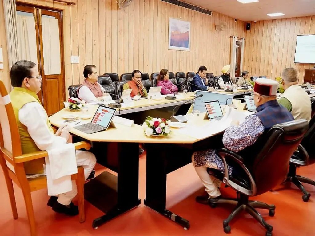 धामी मंत्रिमंडल की बैठक आज, कई अहम प्रस्तावों पर लग सकती है मुहर। धामी मंत्रिमंडल की बैठक आज, कई अहम प्रस्तावों पर लग सकती है मुहर।
