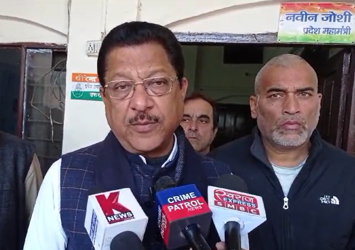 उत्तराखंड में नगर निकाय चुनाव बैलेट पेपर से होंगे, कांग्रेस ने बीजेपी पर चुनाव में गड़बड़ी की आशंका जताई…… उत्तराखंड में नगर निकाय चुनाव बैलेट पेपर से होंगे, कांग्रेस ने बीजेपी पर चुनाव में गड़बड़ी की आशंका जताई……