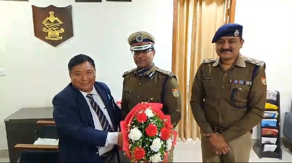 नवनियुक्त पुलिस महानिरीक्षक गढ़वाल राजीव स्वरूप ने संभाला पदभार, प्राथमिकताएं कीं तय।