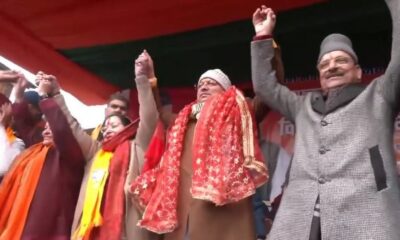 भवाली और नैनीताल में भाजपा प्रत्याशी के पक्ष में आयोजित जनसभा में पहुंचे सीएम धामी।