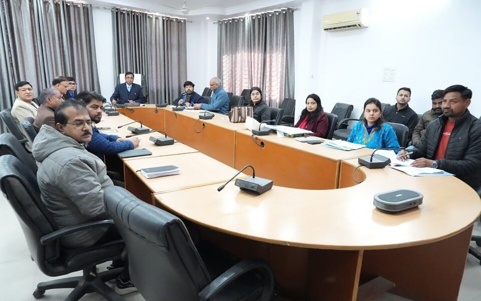 उत्तराखंड में नगर निकाय चुनाव की उलटी गिनती शुरू, राज्य निर्वाचन आयोग ने की तैयारियों की समीक्षा…