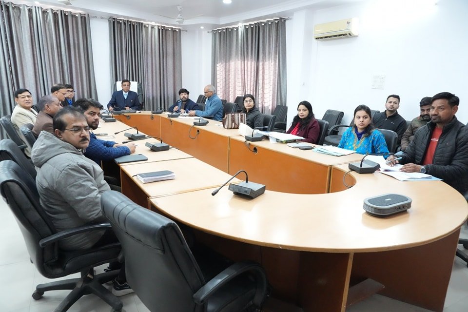 उत्तराखंड में नगर निकाय चुनाव की उलटी गिनती शुरू, राज्य निर्वाचन आयोग ने की तैयारियों की समीक्षा…