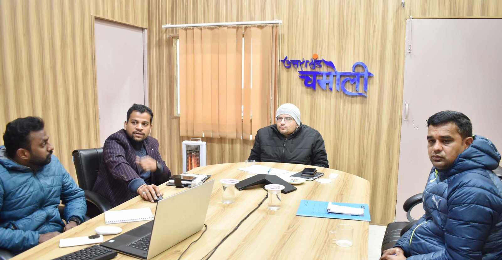 बद्रीनाथ धाम में मार्च से फिर से होंगे शुरू मास्टर प्लान के कार्य, जिलाधिकारी ने की समीक्षा बैठक। बद्रीनाथ धाम में मार्च से फिर से होंगे शुरू मास्टर प्लान के कार्य, जिलाधिकारी ने की समीक्षा बैठक।