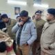 वाहन चेकिंग के दौरान पुलिस और बदमाशों के बीच मुठभेड़, एक बदमाश घायल, दूसरा फरार….