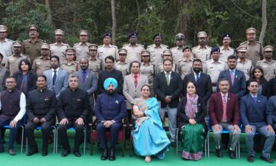 राज्यपाल गुरमीत सिंह ने वन्यजीव प्रबंधन सर्टिफिकेट कोर्स के समापन समारोह में पदक विजेताओं को किया सम्मानित।
