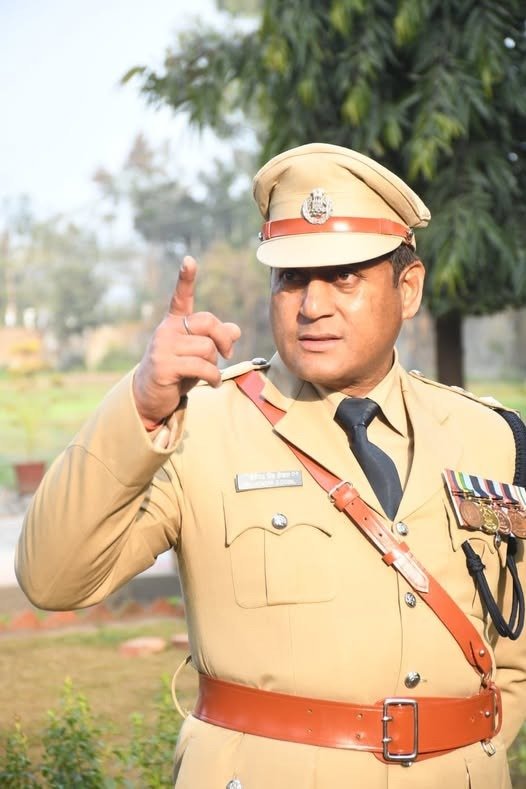 एसएसपी प्रमेन्द्र सिंह डोबाल की नेतृत्व में गौ तस्करों के खिलाफ जंग, 372 अपराधियों के खिलाफ हुई कड़ी कार्रवाई। एसएसपी प्रमेन्द्र सिंह डोबाल की नेतृत्व में गौ तस्करों के खिलाफ जंग, 372 अपराधियों के खिलाफ हुई कड़ी कार्रवाई।