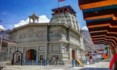 नए साल के पहले दिन श्रद्धालुओं की भारी भीड़, जोशीमठ में नृसिंह मंदिर और शंकराचार्य गद्दी स्थल पर आस्था का उमड़ा सैलाब।