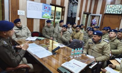 आगामी चुनाव को लेकर एसएसपी ने थानेदारों को दिए सख्त निर्देश, कानून व्यवस्था को बनाए रखने पर जोर।