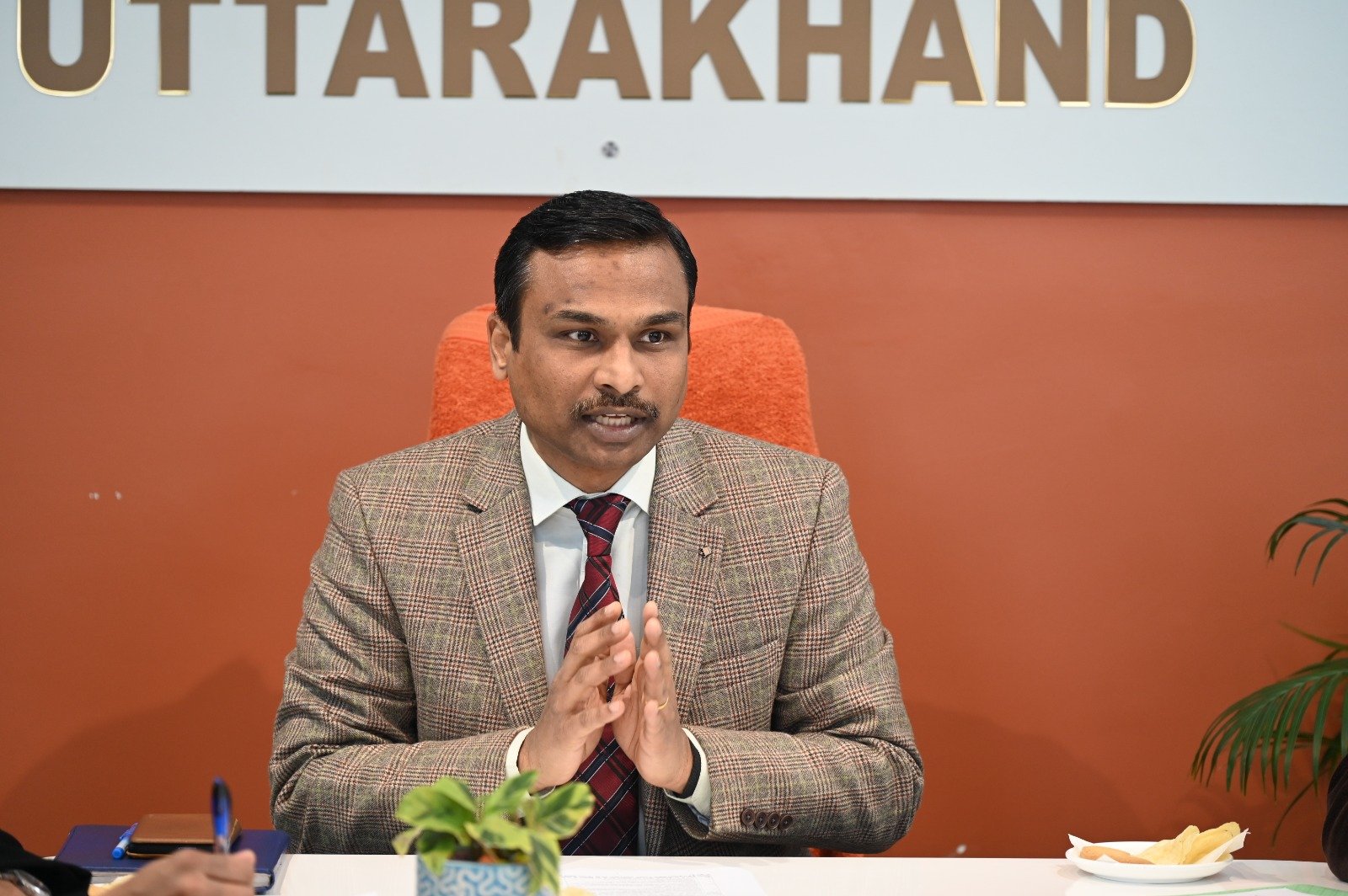 भारत निर्वाचन आयोग द्वारा जारी की गई नई मतदाता सूची, उत्तराखंड में शामिल हुए 84 लाख से ज्यादा मतदाता।
