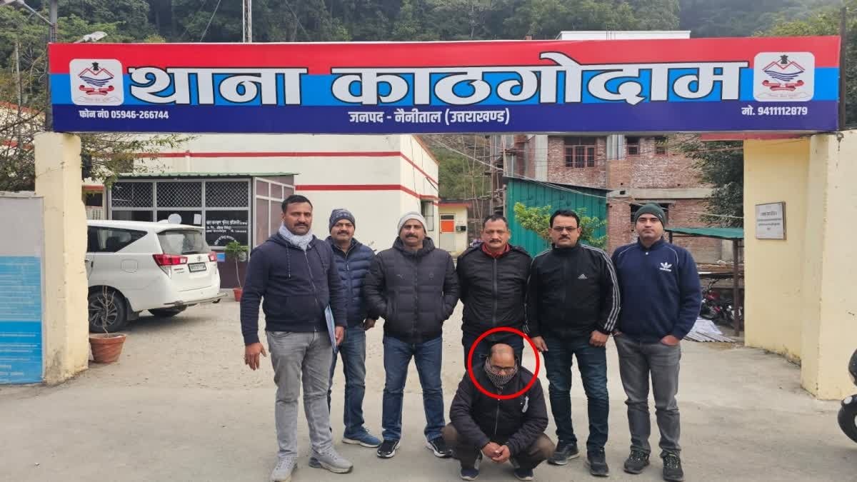 एसटीएफ के हाथ लगी बड़ी सफलता, अन्तर्राष्ट्रीय ड्रग तस्कर को नेपाल बार्डर से किया गिरफ्तार। एसटीएफ के हाथ लगी बड़ी सफलता, अन्तर्राष्ट्रीय ड्रग तस्कर को नेपाल बार्डर से किया गिरफ्तार।