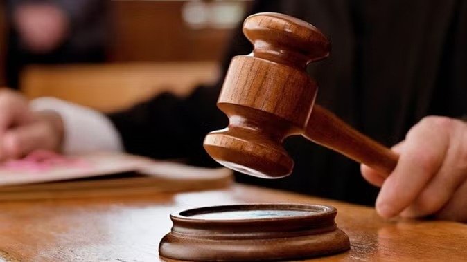 चारधाम यात्रा के हेलिकॉप्टर किराए पर देने के नाम पर 1.90 करोड़ की धोखाधड़ी, पुलिस ने मुकदमा किया दर्ज… चारधाम यात्रा के हेलिकॉप्टर किराए पर देने के नाम पर 1.90 करोड़ की धोखाधड़ी, पुलिस ने मुकदमा किया दर्ज…