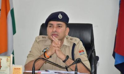 एसएसपी प्रह्लाद नारायण मीणा ने संदिग्ध के फरार होने के मामले में की बड़ी कार्रवाई, चौकी इंचार्ज समेत तीन पुलिसकर्मी निलंबित।
