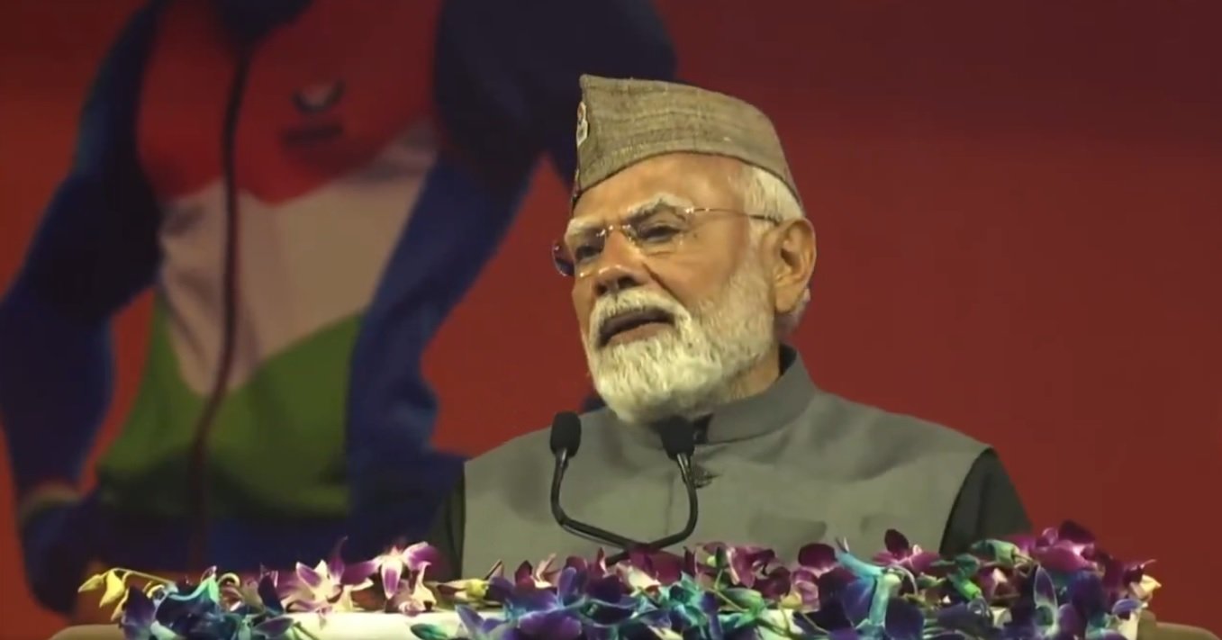 प्रधानमंत्री मोदी ने राष्ट्रीय खेलों में उत्तराखंड की पहल को सराहा, यूसीसी को लेकर मुख्यमंत्री धामी को दी शाबाशी… प्रधानमंत्री मोदी ने राष्ट्रीय खेलों में उत्तराखंड की पहल को सराहा, यूसीसी को लेकर मुख्यमंत्री धामी को दी शाबाशी…