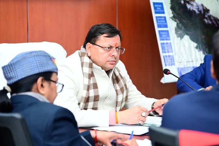 सीएम धामी पुनः पहुंचे आपदा कंट्रोल रूम , राहत बचाव कार्यों की ली जानकारी…. सीएम धामी पुनः पहुंचे आपदा कंट्रोल रूम , राहत बचाव कार्यों की ली जानकारी….