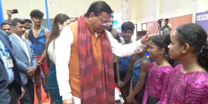 मुख्यमंत्री धामी ने खटीमा में नवनिर्मित स्टेडियम में मलखंभ प्रतियोगिता का किया शुभारंभ , खिलाड़ियों को भी किया सम्मानित…..