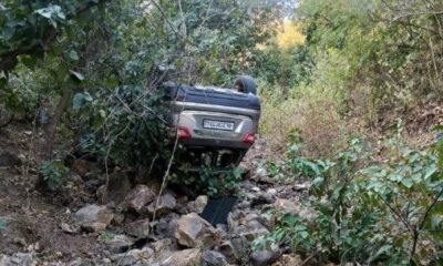 ऋषिकेश भूतनाथ मंदिर के पास हादसा, पर्यटकों की कार बेकाबू होकर खाई में गिरी , दो घायल….