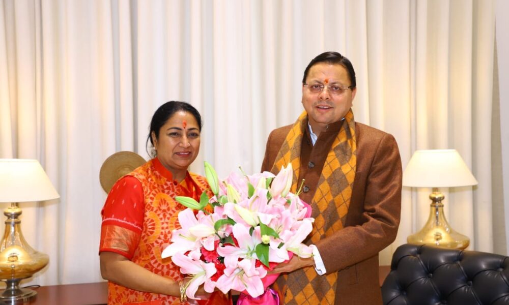 मुख्यमंत्री पुष्कर सिंह धामी ने नई दिल्ली में नवनिर्वाचित मुख्यमंत्री रेखा गुप्ता से की मुलाकात, उज्जवल कार्यकाल की दी शुभकामनाएं…