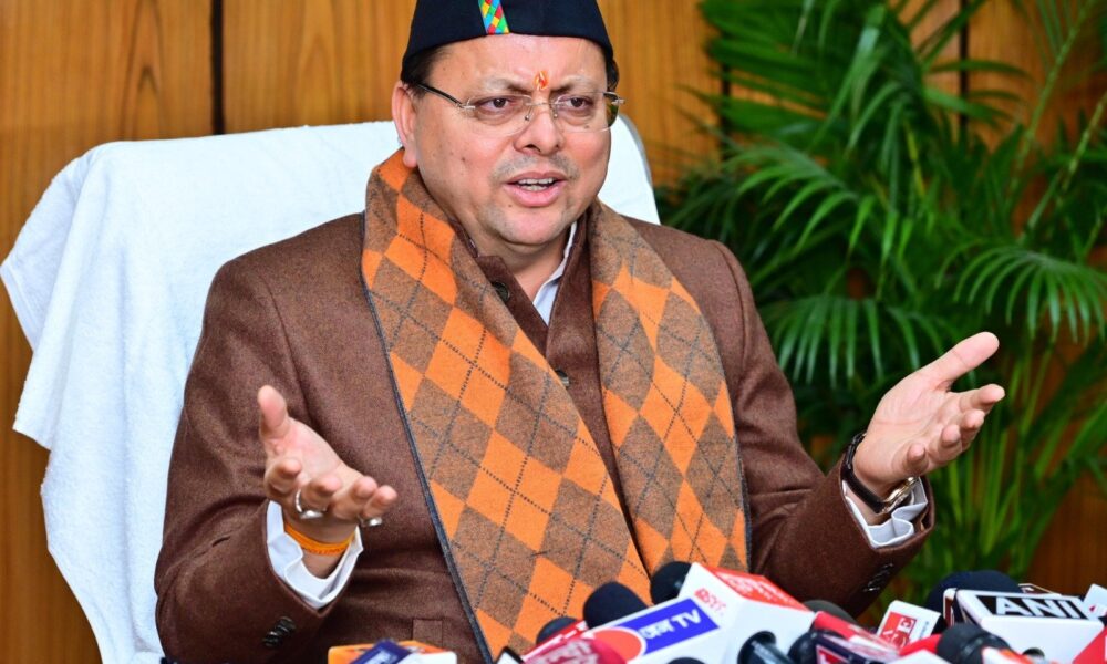 मुख्यमंत्री धामी ने ऐतिहासिक बजट पर वित्त मंत्री को दी बधाई, कहा – राज्य की विकास यात्रा को देगा नई दिशा…