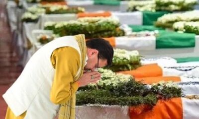 पुलवामा आतंकी हमले की छट्ठी बरसी, मुख्यमंत्री पुष्कर सिंह धामी ने शहीद जवानों को दी श्रद्धांजलि….