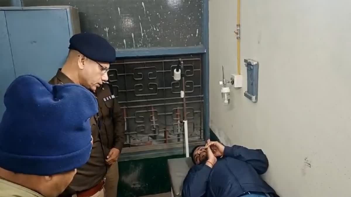 नानकमत्ता में पुलिस और स्मैक तस्कर के बीच मुठभेड़, तस्कर के पैर में लगी गोली, गिरफ्तार…