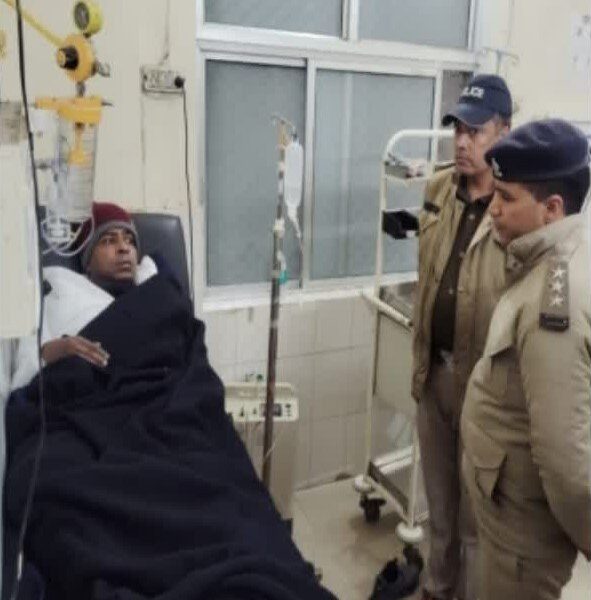 उत्तराखंड में नशा तस्करों के खिलाफ पुलिस का जबरदस्त अभियान, मुठभेड़ में स्मैक तस्कर हुआ घायल…