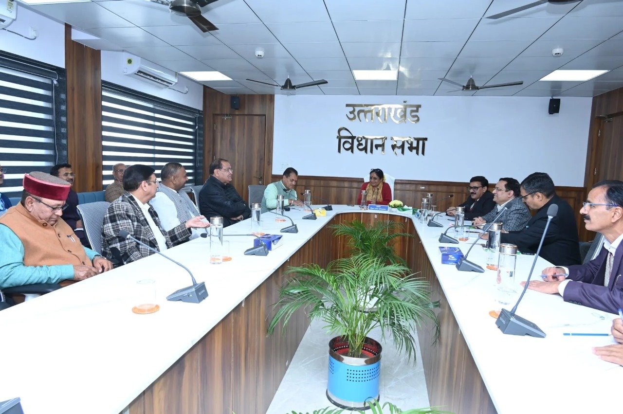 बजट सत्र से पहले उत्तराखंड विधानसभा में सर्वदलीय बैठक, सदन को सुचारु रूप से चलाने पर हुई चर्चा… बजट सत्र से पहले उत्तराखंड विधानसभा में सर्वदलीय बैठक, सदन को सुचारु रूप से चलाने पर हुई चर्चा…