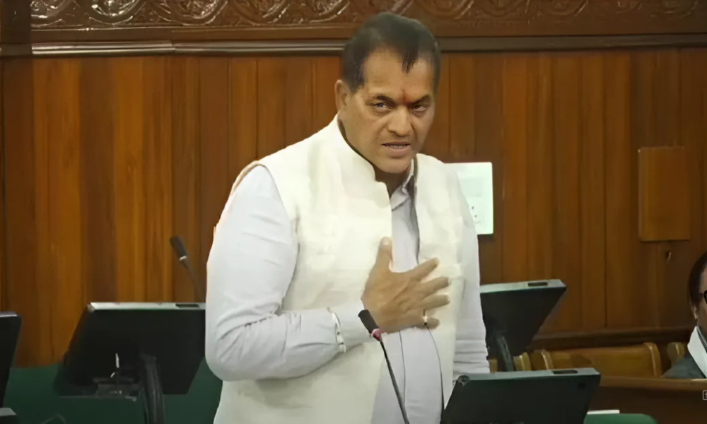 वित्त मंत्री डॉ. प्रेमचंद अग्रवाल का पहाड़ी देसी बयान विवादों में , सदन में मांगी माफी….