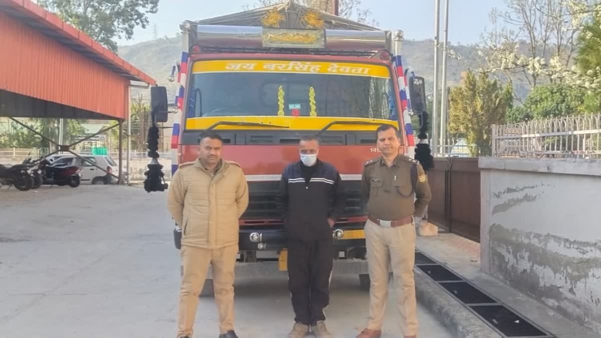 गढ़वाल विश्वविद्यालय के छात्र की मौत, फरार ट्रक चालक ऋषिकेश से गिरफ्तार… गढ़वाल विश्वविद्यालय के छात्र की मौत, फरार ट्रक चालक ऋषिकेश से गिरफ्तार…