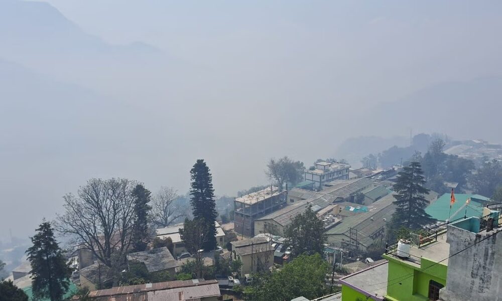 उत्तराखंड में बारिश और बर्फ़बारी से ठण्ड में हुआ इजाफा, प्रदेश के चार पहाड़ी जिलों में बारिश की संभावना…
