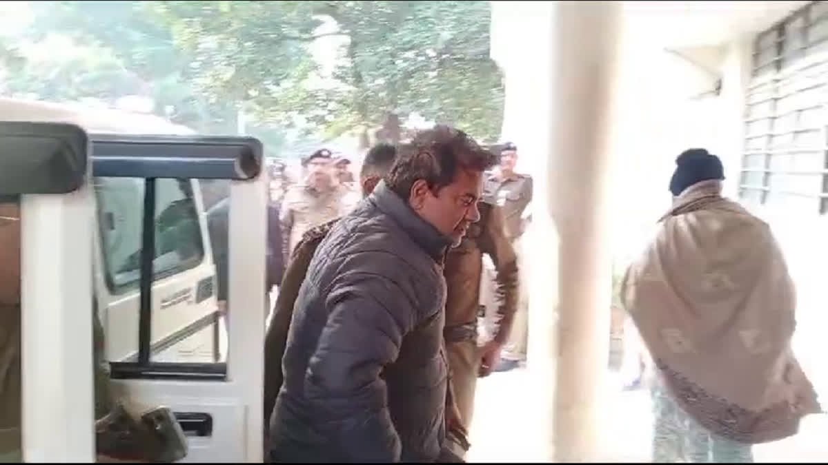 खानपुर विधायक उमेश कुमार के खिलाफ दर्ज हुआ एक और मुकदमा , सोशल मीडिया पर दी थी एसएसपी को धमकी…. खानपुर विधायक उमेश कुमार के खिलाफ दर्ज हुआ एक और मुकदमा , सोशल मीडिया पर दी थी एसएसपी को धमकी….