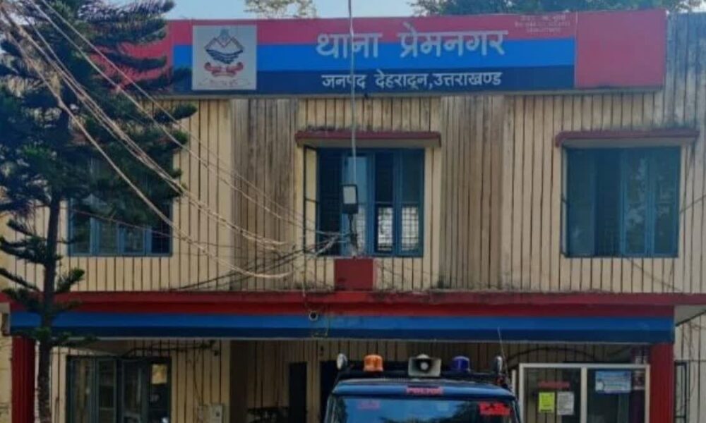 सस्ते डॉलर दिलाने के नाम पर लूट, तीन पुलिसकर्मियों सहित कुल सात आरोपी गिरफ्तार…