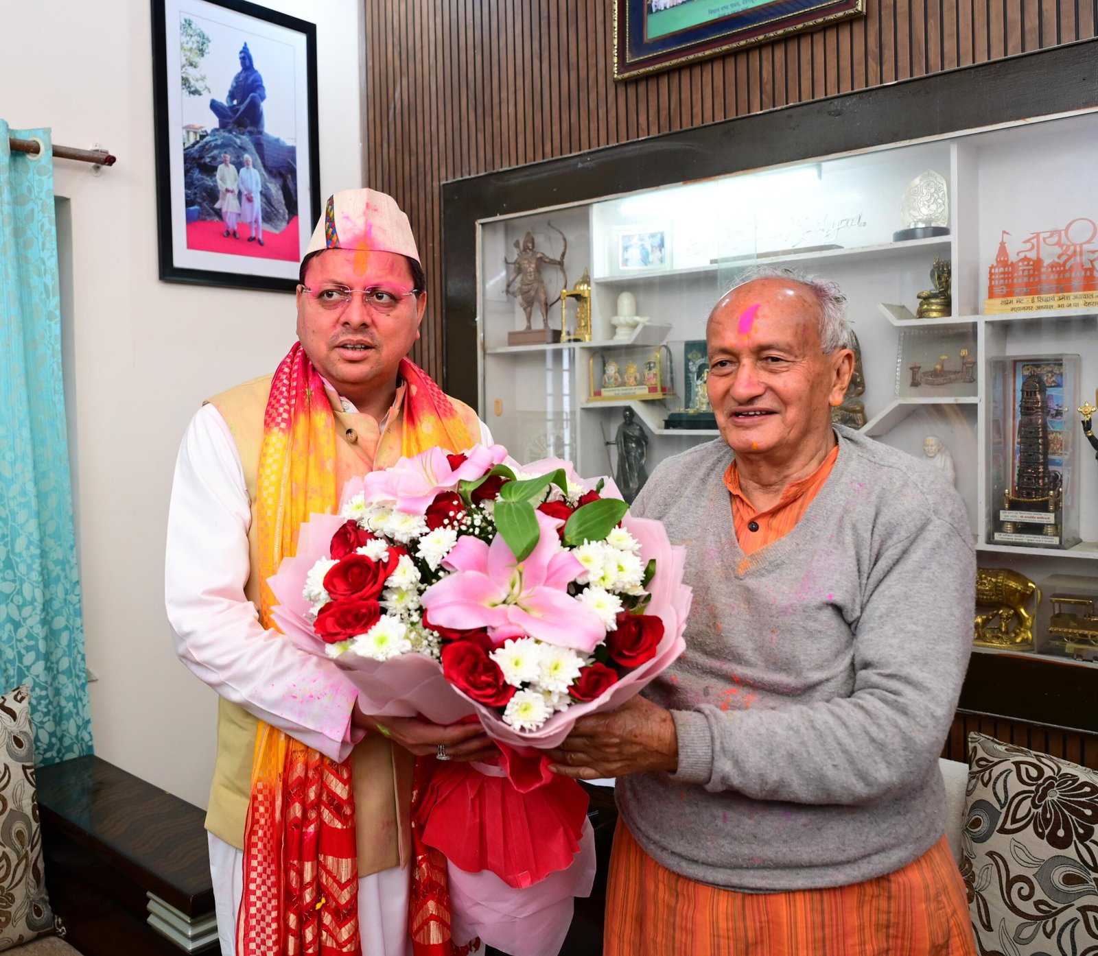 पूर्व राज्यपाल भगत सिंह कोश्यारी से मिले मुख्यमंत्री पुष्कर सिंह धामी, होली की दी शुभकामनाएं… पूर्व राज्यपाल भगत सिंह कोश्यारी से मिले मुख्यमंत्री पुष्कर सिंह धामी, होली की दी शुभकामनाएं…