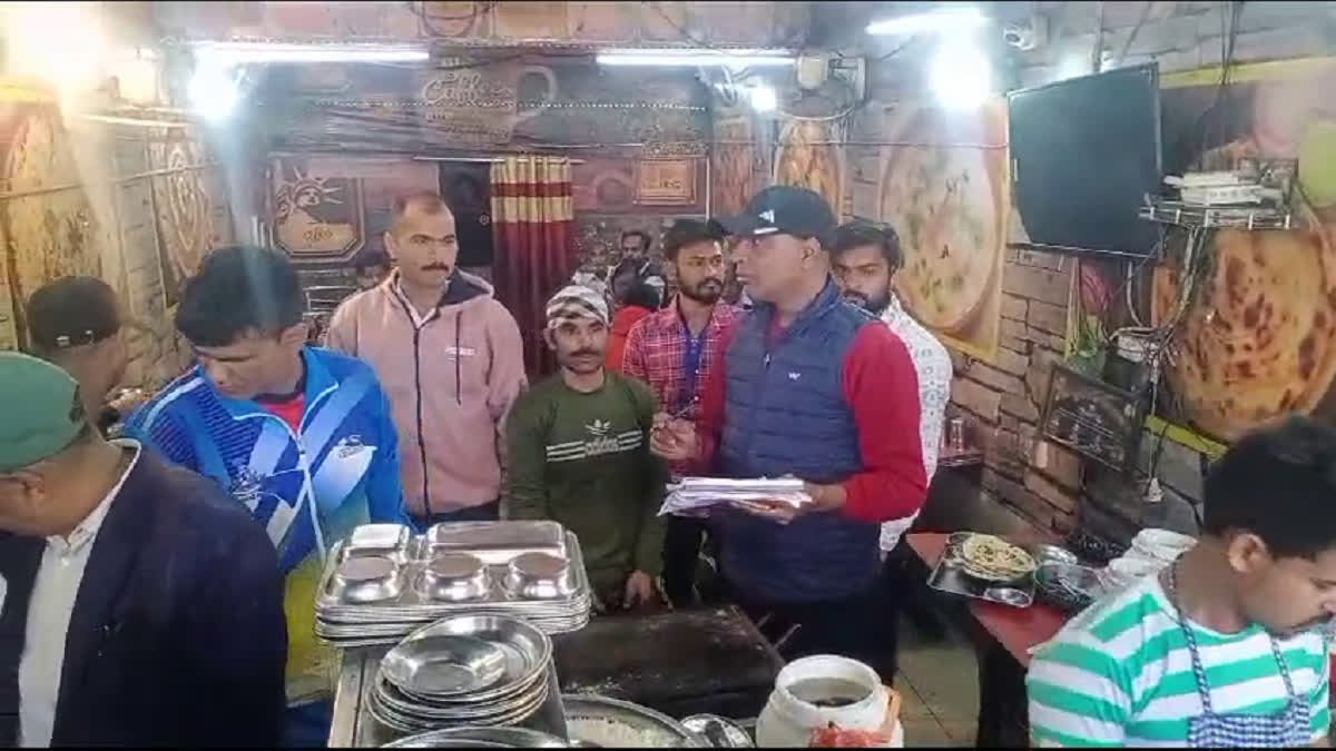 होली के त्योहार से पहले हरिद्वार में खाद्य सुरक्षा विभाग का अभियान , रेस्टोरेंट और मिठाई दुकानों पर की छापेमारी….