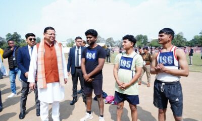 सीएम धामी ने पुलिस कांस्टेबल भर्ती प्रक्रिया का किया निरीक्षण , युवाओं को किया प्रेरित….