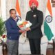 राज्यपाल से मिले चमोली के मत्स्य पालन उद्यमी मोहन सिंह बिष्ट , ट्राउट मछली पालन को बढ़ावा देने पर की चर्चा…..