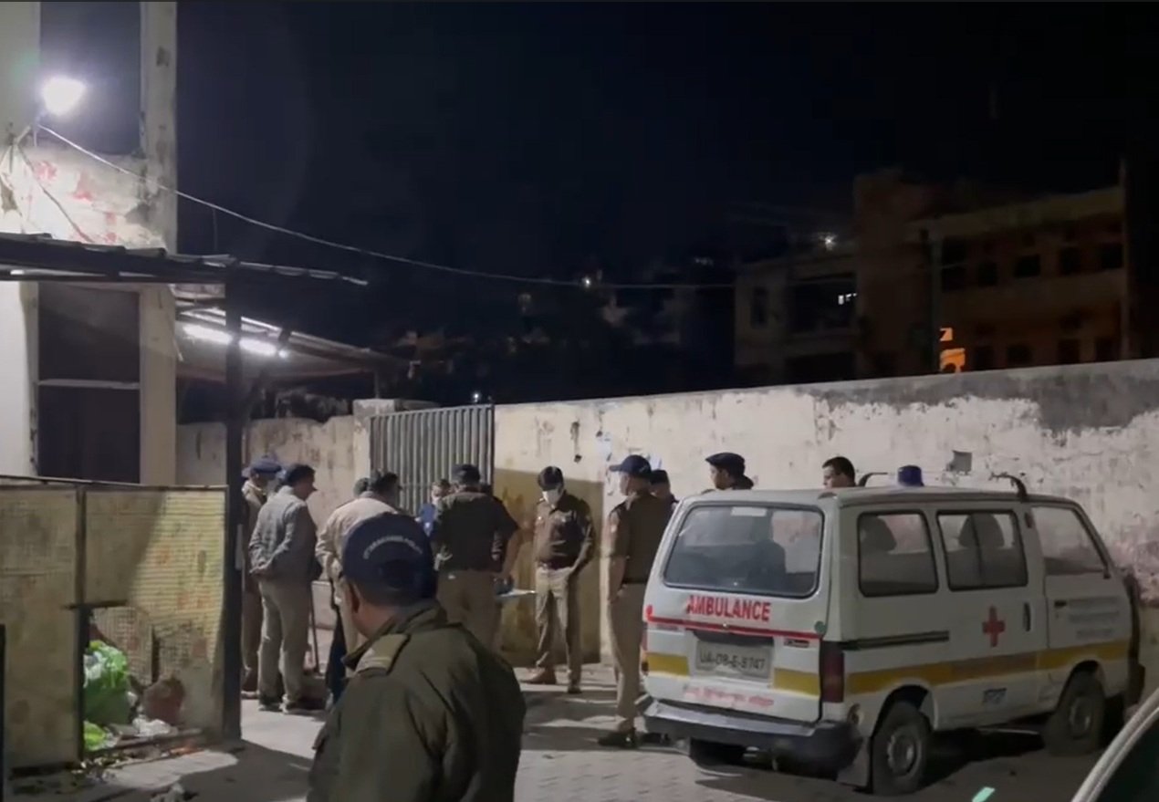 पथरी थाना क्षेत्र में दो गुटों में खूनी संघर्ष , एक की मौत, एक घायल….. पथरी थाना क्षेत्र में दो गुटों में खूनी संघर्ष , एक की मौत, एक घायल…..