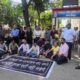 व्यापारियों ने एसएसपी कार्यालय पर किया प्रदर्शन , नेताओं के उत्पात के खिलाफ कार्रवाई की मांग….