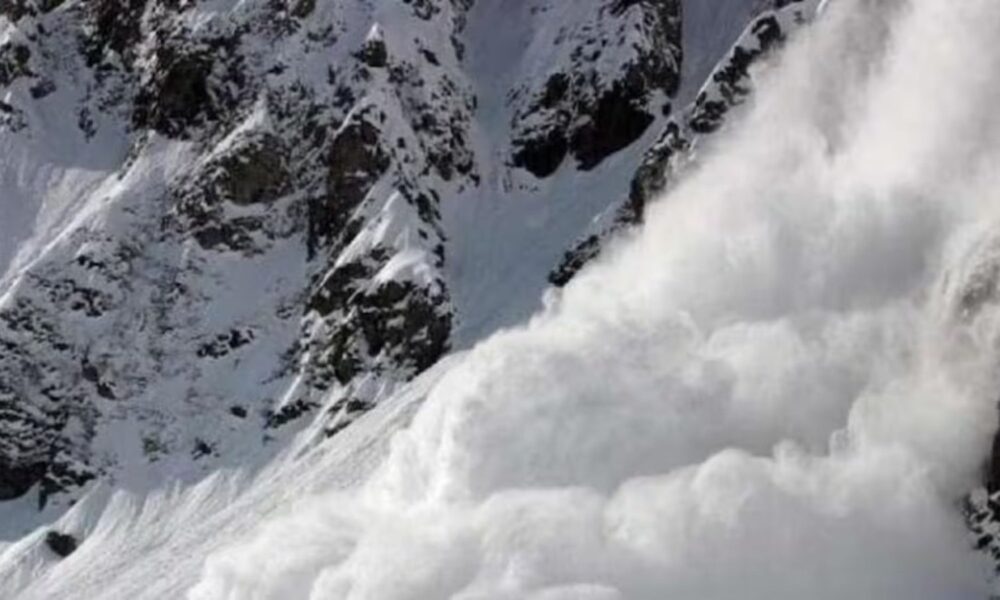 उत्तराखंड के तीन जिलों में हिमस्खलन की चेतावनी , डीजीआईआरआई ने जारी किया अलर्ट……